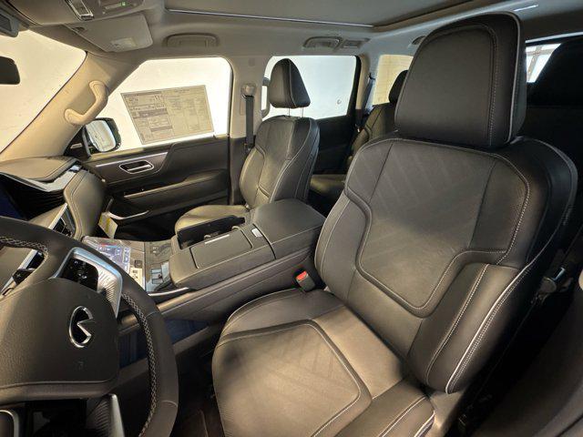 new 2026 INFINITI QX80 car, priced at $95,655