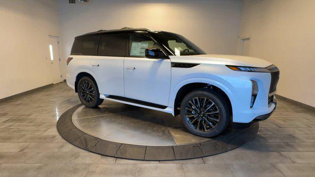 new 2025 INFINITI QX80 car, priced at $114,960