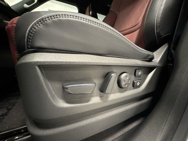 new 2026 INFINITI QX80 car, priced at $105,073