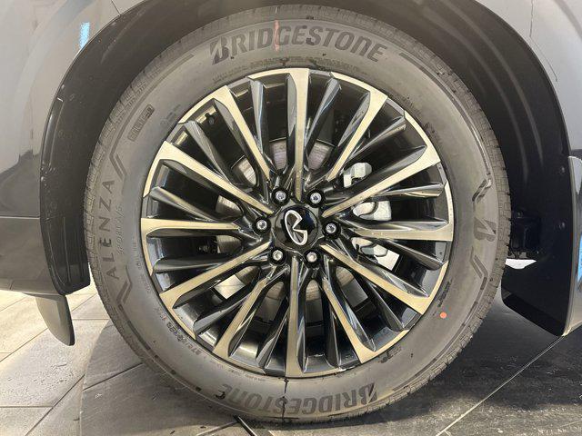 new 2026 INFINITI QX80 car, priced at $113,895