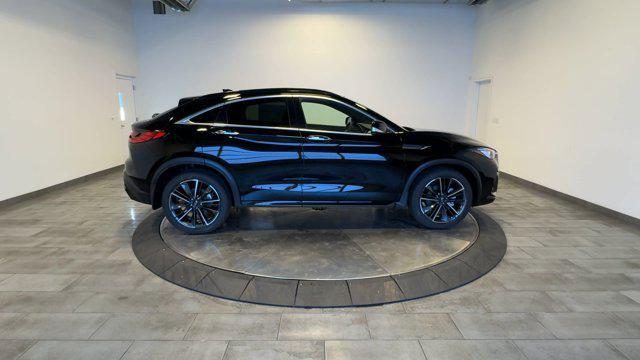 new 2025 INFINITI QX55 car, priced at $50,585