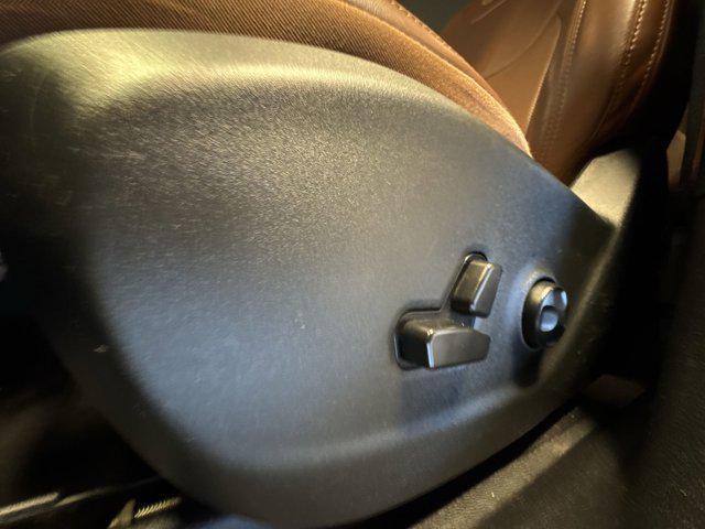 used 2019 Jeep Cherokee car, priced at $22,525