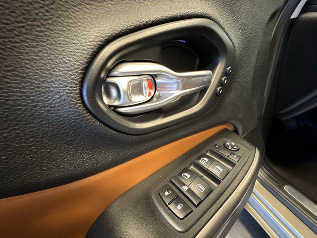 used 2019 Jeep Cherokee car, priced at $22,525