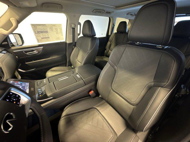 new 2026 INFINITI QX80 car, priced at $89,323