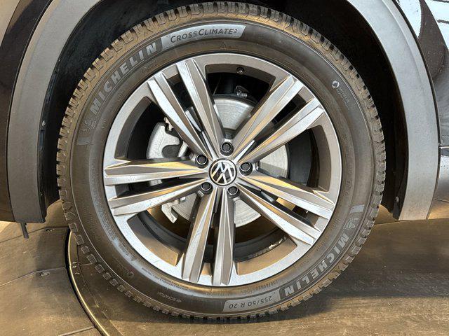 used 2021 Volkswagen Atlas car, priced at $27,076
