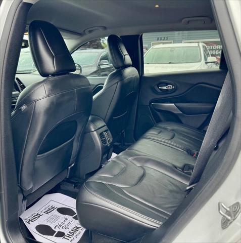 used 2021 Jeep Cherokee car, priced at $16,995