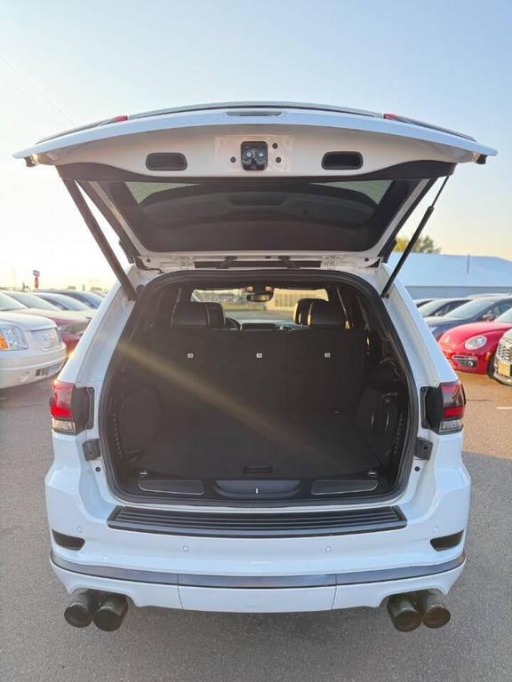 used 2020 Jeep Grand Cherokee car, priced at $27,900