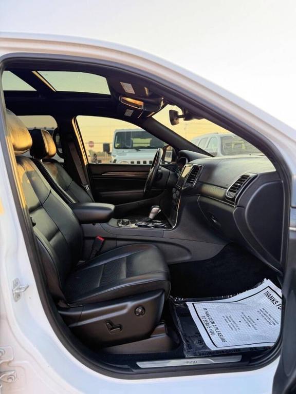 used 2020 Jeep Grand Cherokee car, priced at $27,900