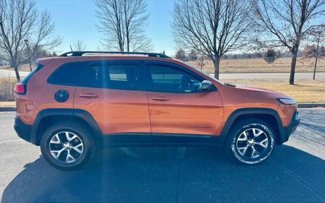 used 2015 Jeep Cherokee car, priced at $14,995