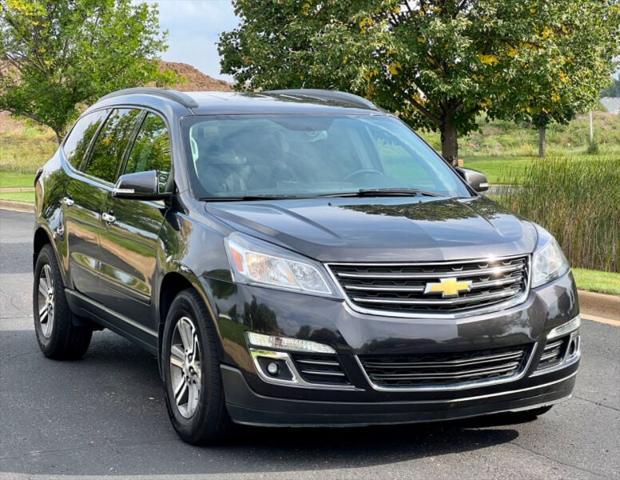 used 2017 Chevrolet Traverse car, priced at $12,995