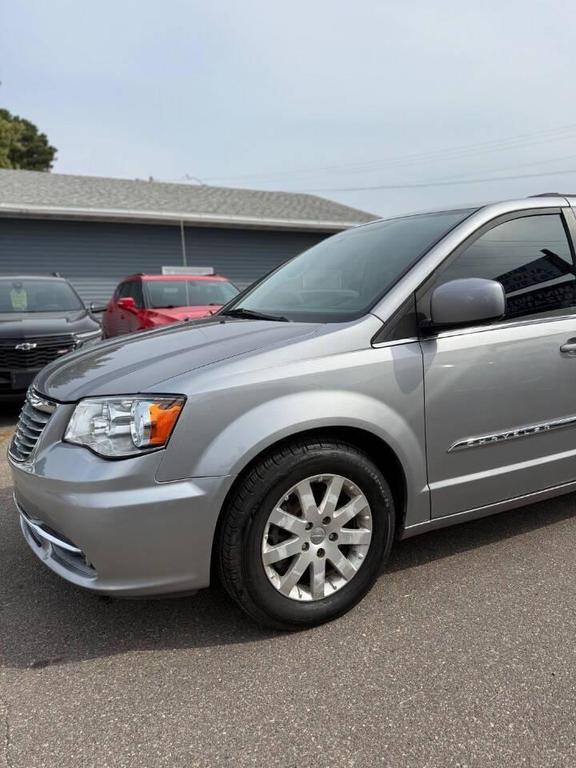 used 2014 Chrysler Town & Country car, priced at $10,995
