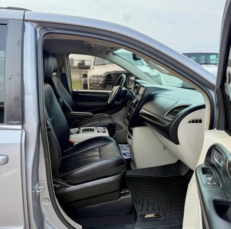 used 2014 Chrysler Town & Country car, priced at $10,995