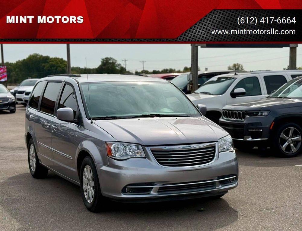 used 2014 Chrysler Town & Country car, priced at $10,995