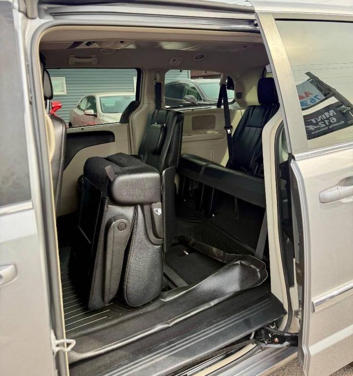 used 2014 Chrysler Town & Country car, priced at $10,995