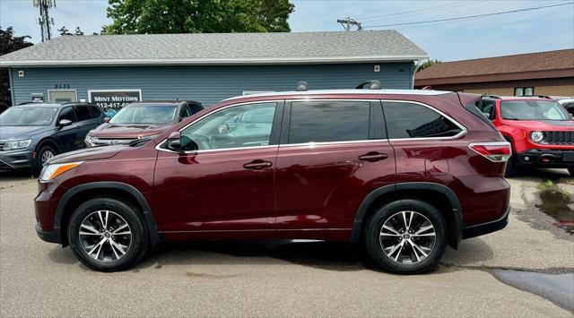 used 2016 Toyota Highlander car, priced at $17,995