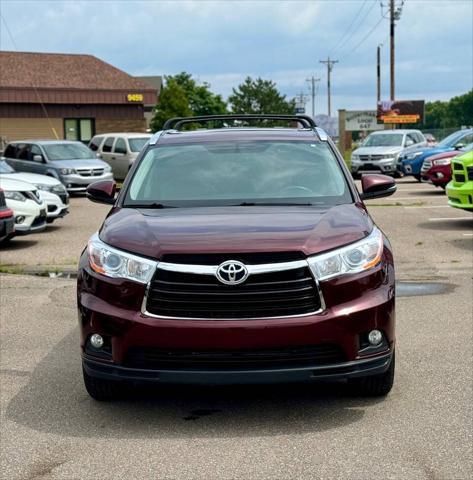 used 2016 Toyota Highlander car, priced at $17,995