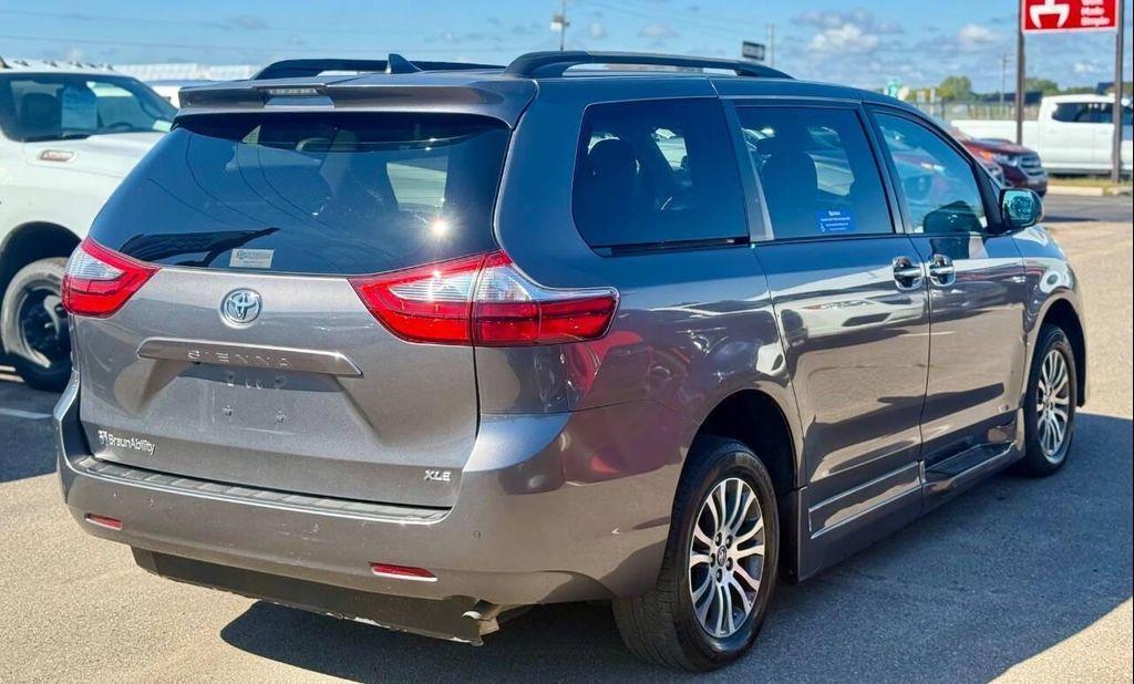 used 2020 Toyota Sienna car, priced at $30,995