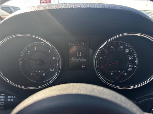 used 2012 Jeep Grand Cherokee car, priced at $9,995