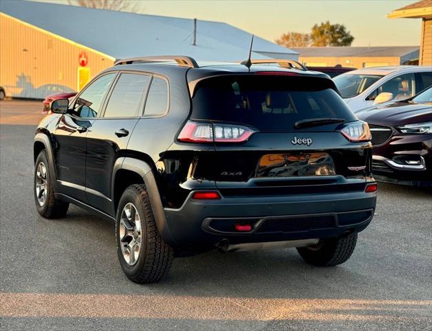 used 2019 Jeep Cherokee car, priced at $18,995