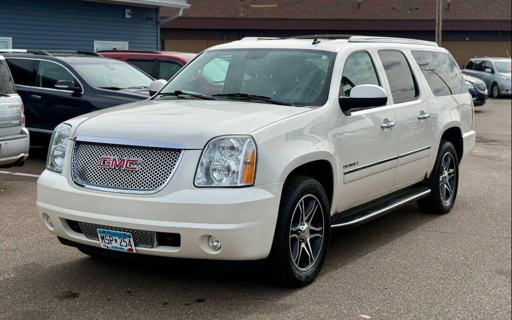 used 2013 GMC Yukon XL car, priced at $7,995