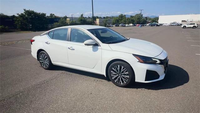 used 2023 Nissan Altima car, priced at $24,888