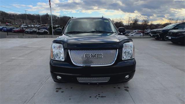 used 2012 GMC Yukon car, priced at $16,500