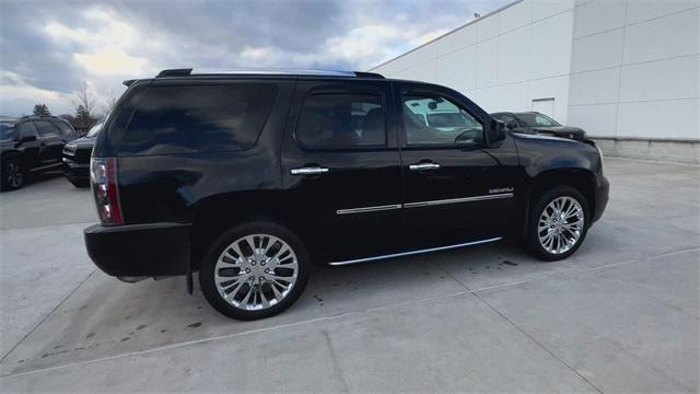 used 2012 GMC Yukon car, priced at $16,500