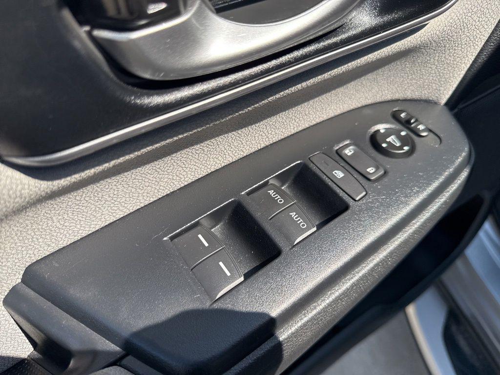 used 2018 Honda CR-V car, priced at $19,887