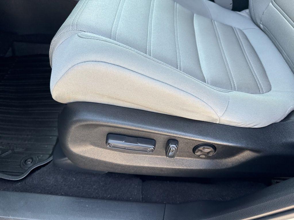 used 2018 Honda CR-V car, priced at $19,887
