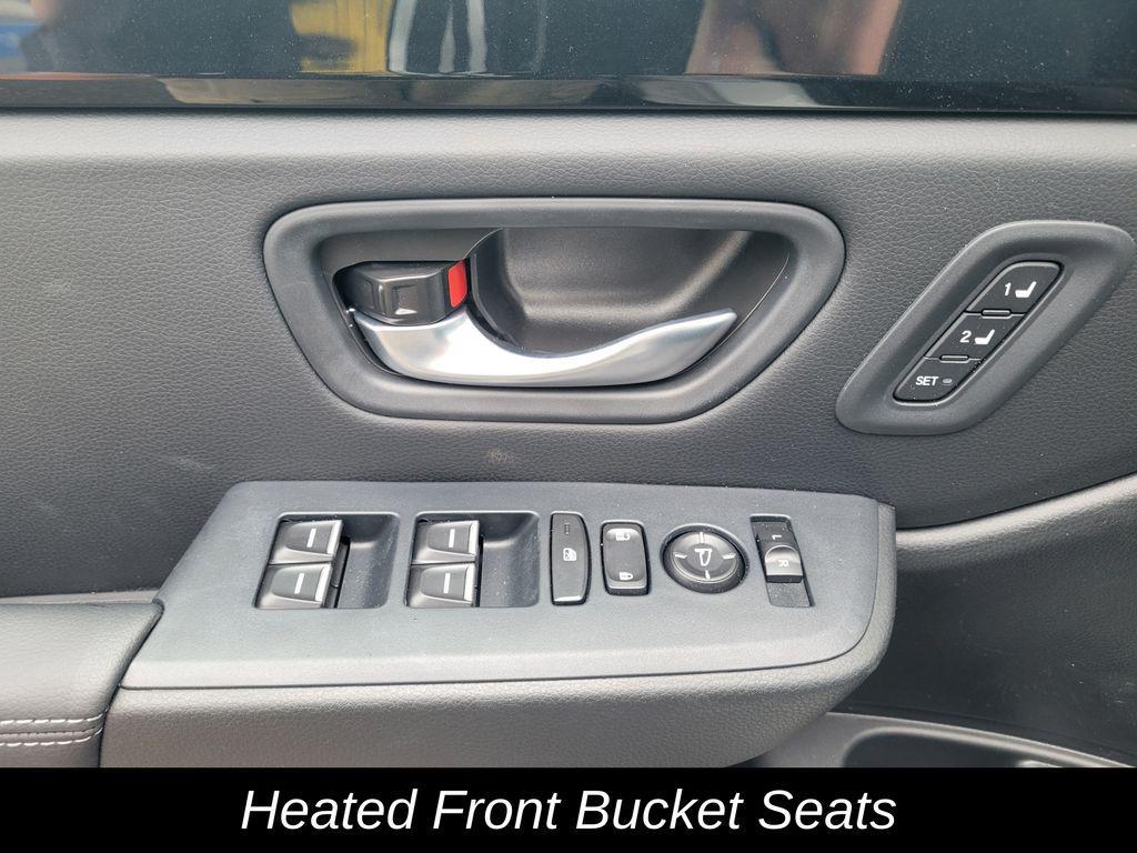 new 2025 Honda Pilot car, priced at $49,405