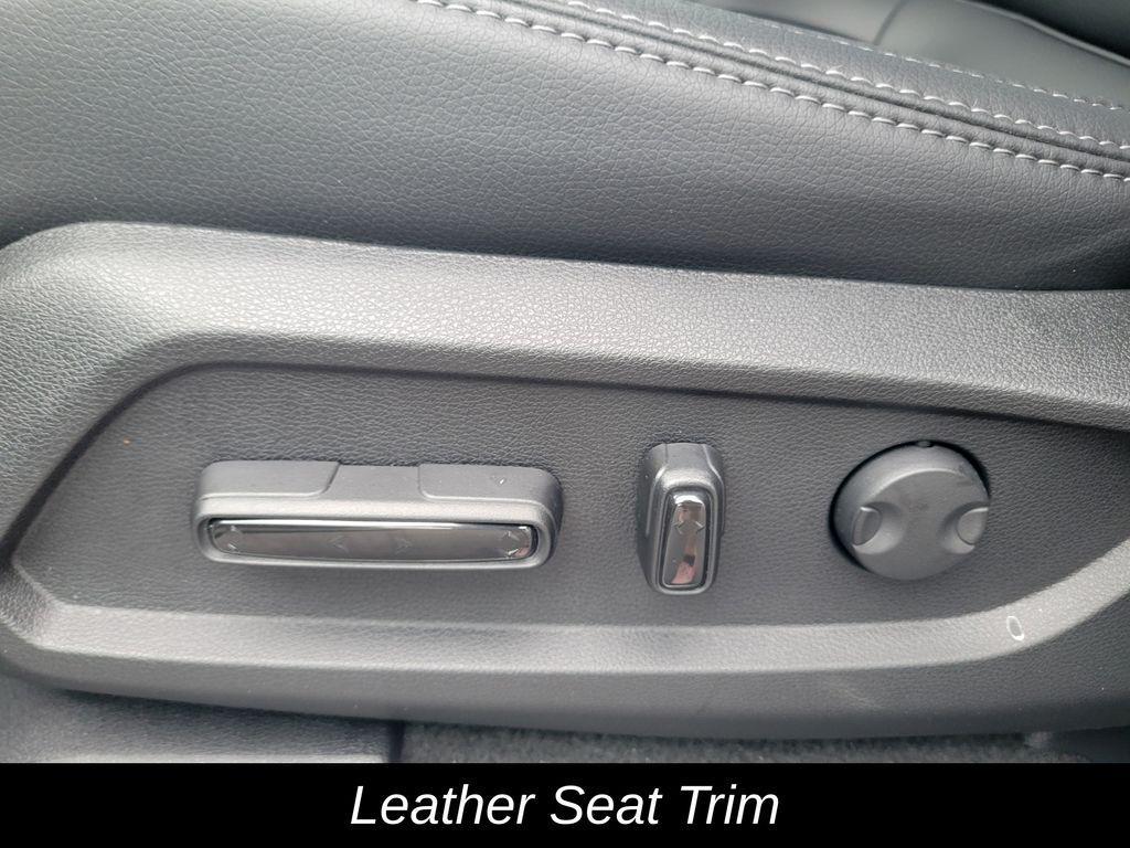 new 2025 Honda Pilot car, priced at $49,405