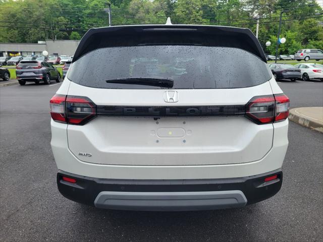 new 2025 Honda Pilot car