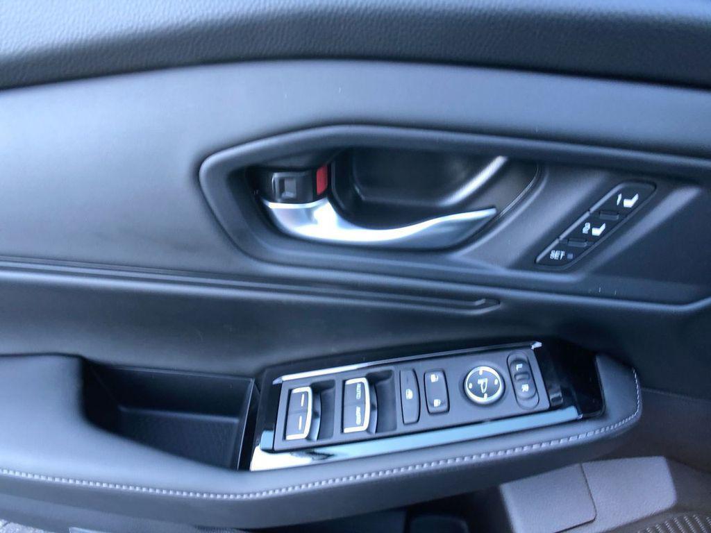 new 2025 Honda Accord Hybrid car, priced at $40,495