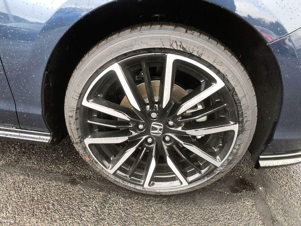new 2025 Honda Accord Hybrid car, priced at $40,495