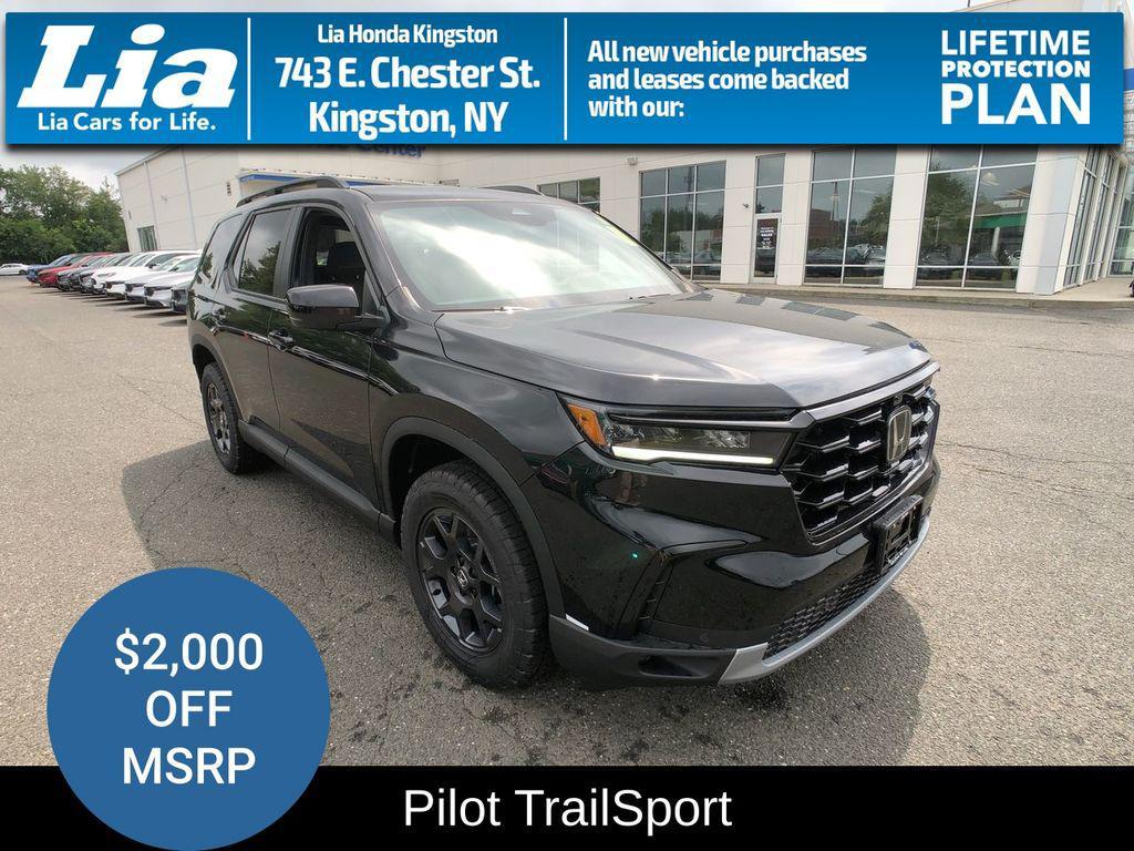 new 2025 Honda Pilot car, priced at $50,895