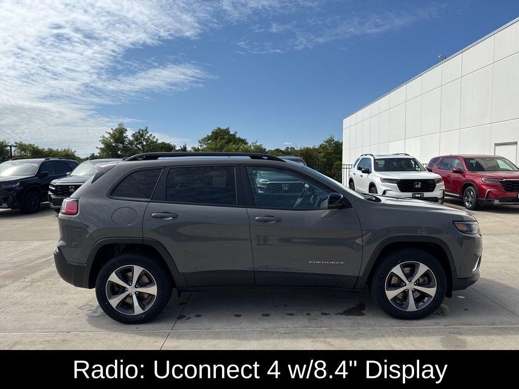 used 2022 Jeep Cherokee car, priced at $21,517