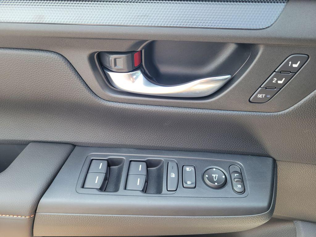 new 2026 Honda CR-V Hybrid car, priced at $41,620
