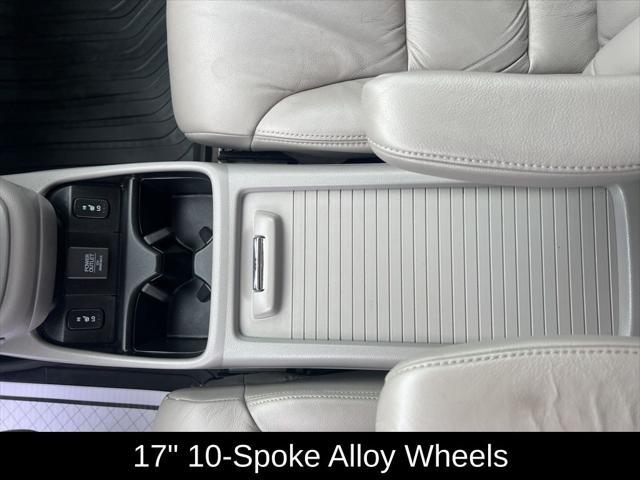 used 2014 Honda CR-V car, priced at $14,142