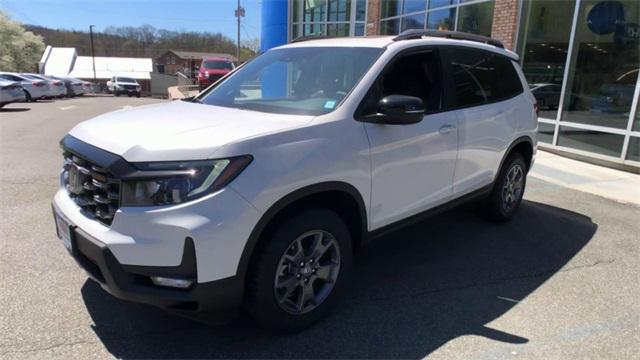 new 2025 Honda Passport car, priced at $46,850