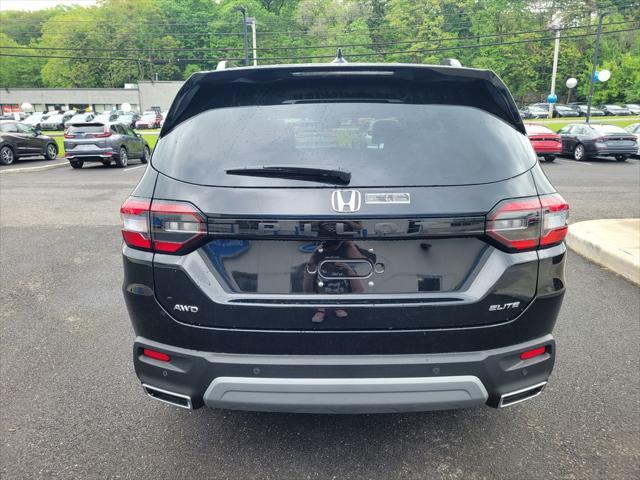 new 2025 Honda Pilot car, priced at $55,260