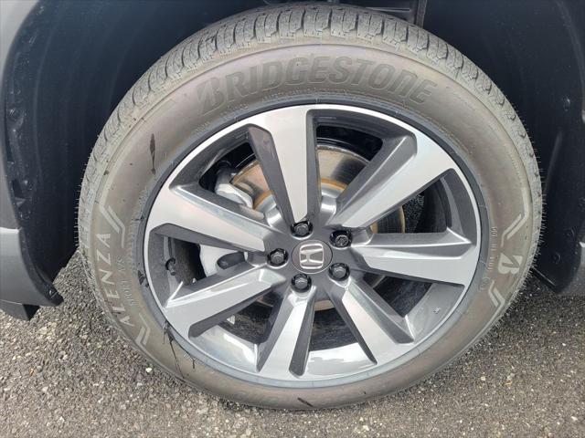 new 2025 Honda Pilot car, priced at $55,260