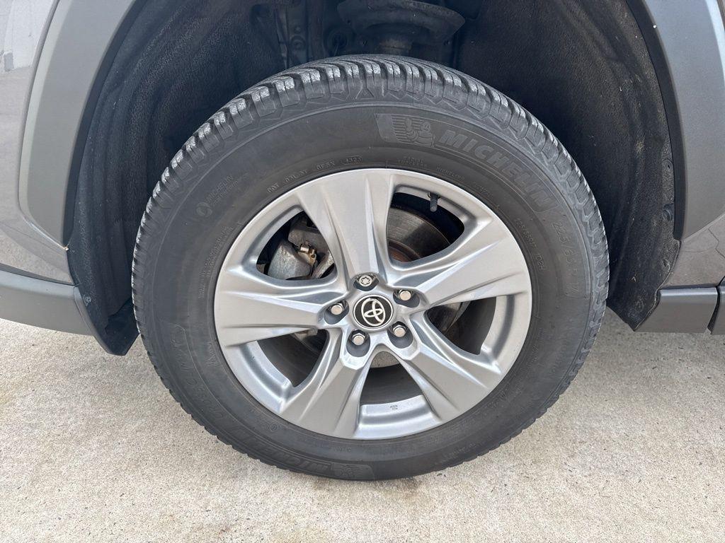 used 2022 Toyota RAV4 Hybrid car, priced at $27,961