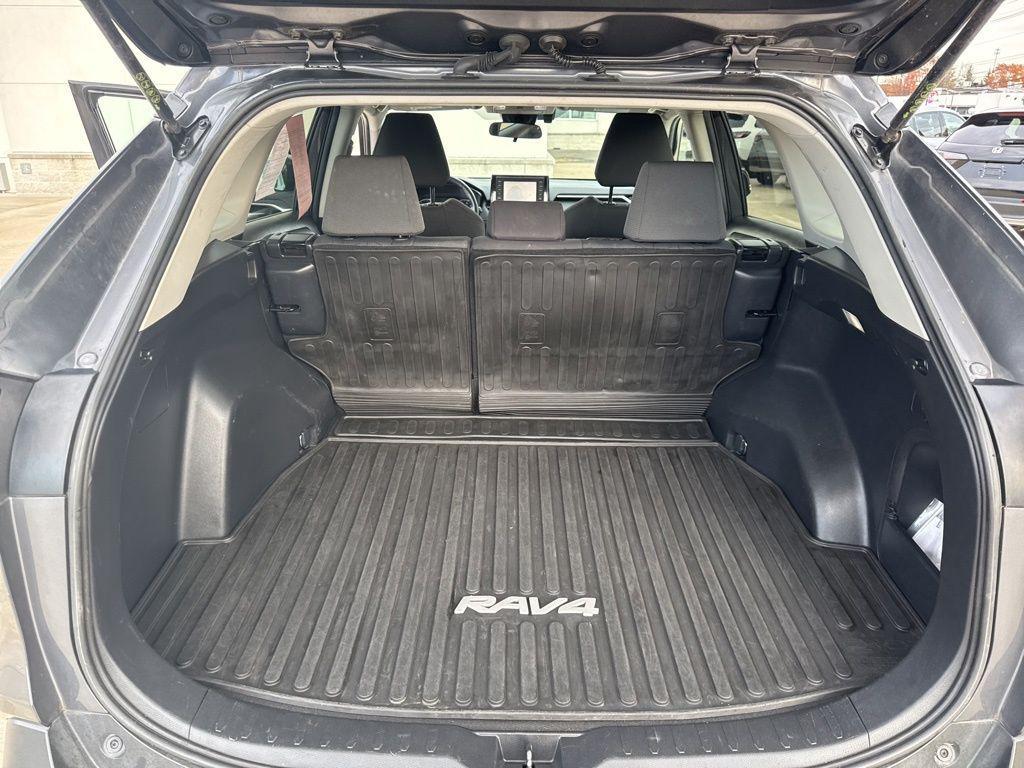 used 2022 Toyota RAV4 Hybrid car, priced at $27,961