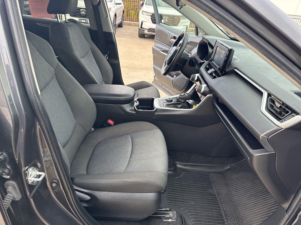 used 2022 Toyota RAV4 Hybrid car, priced at $27,961