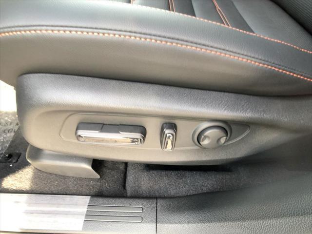 new 2025 Honda CR-V Hybrid car