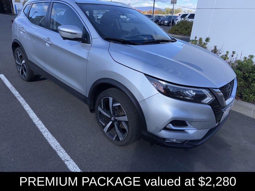 used 2022 Nissan Rogue Sport car, priced at $20,188