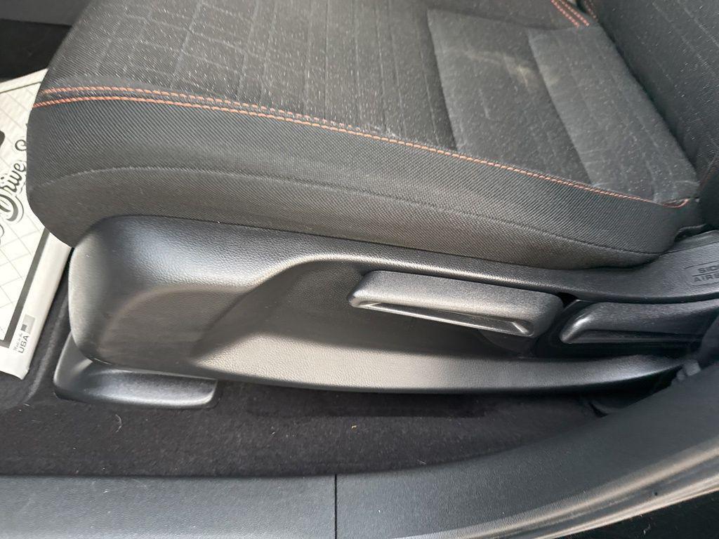 used 2023 Honda HR-V car, priced at $25,900