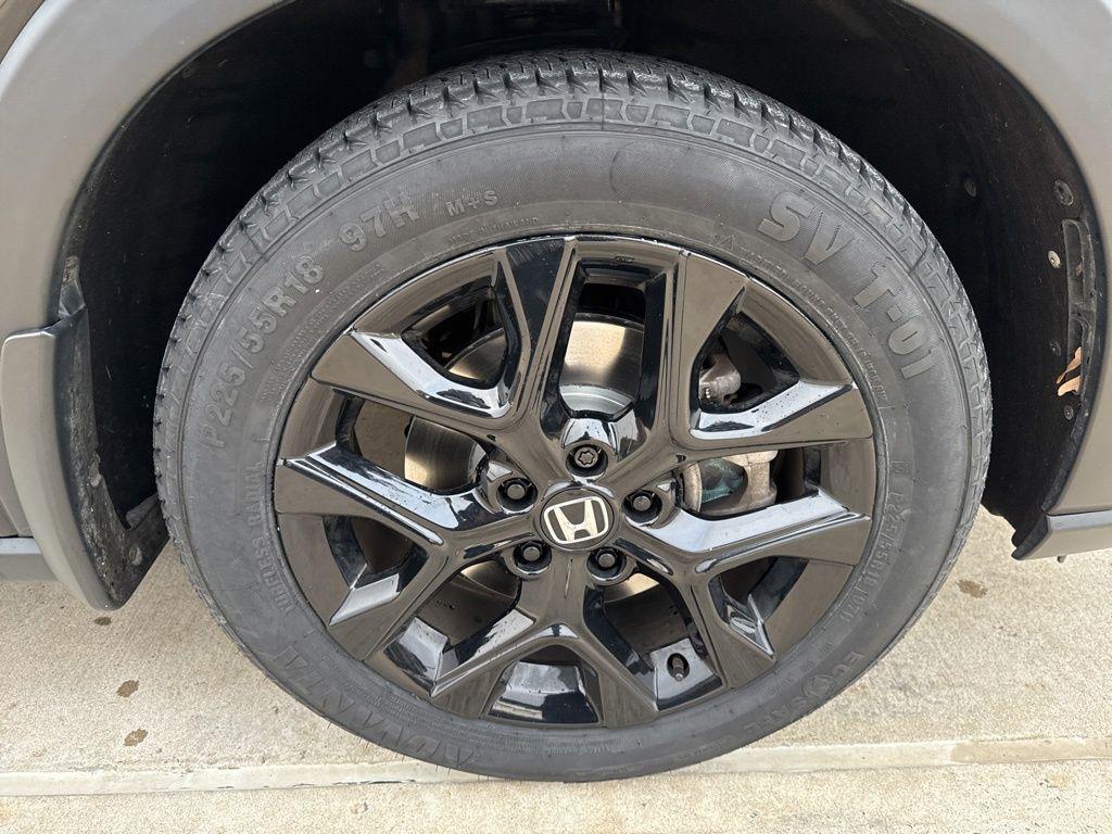 used 2023 Honda HR-V car, priced at $25,900
