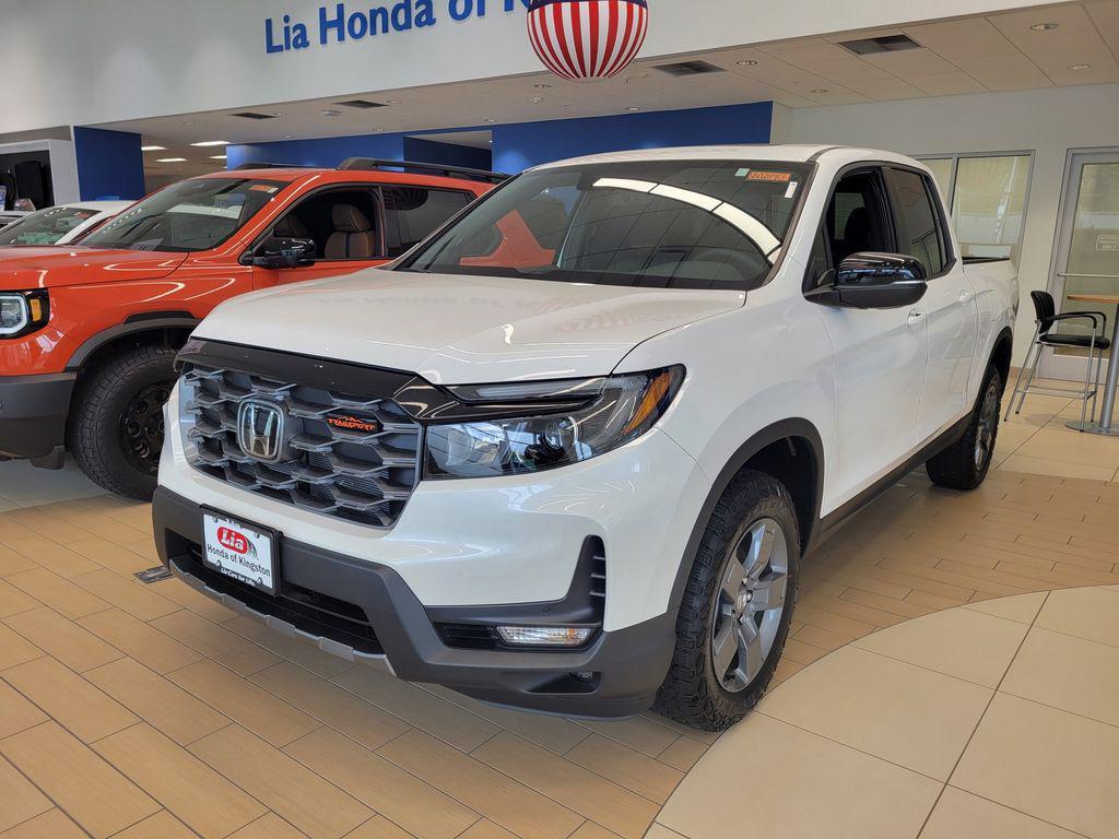 new 2025 Honda Ridgeline car, priced at $47,285