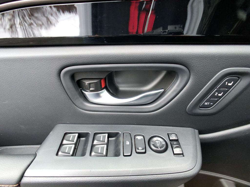 new 2025 Honda Pilot car, priced at $51,830